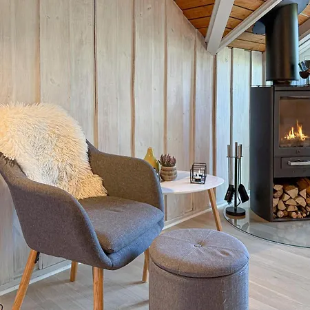 3 Bedroom Awesome In *