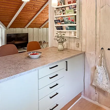 3 Bedroom Awesome In Prázdninový dům Ansager